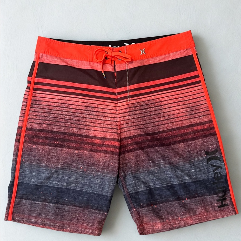 Hurley Men's Gradient Red/Orange and Black Board Shorts